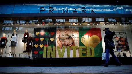 Encuentra un trozo de un hueso humano en un par de calcetines recién comprados