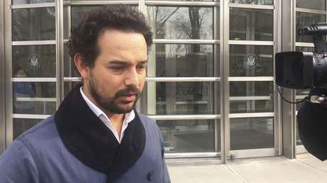 Actor que da vida al 'Chapo' se encuentra con el capo en la corte de Nueva York