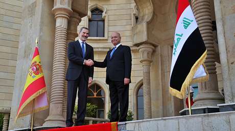 Felipe VI visita por sorpresa las tropas españolas desplegadas en Irak