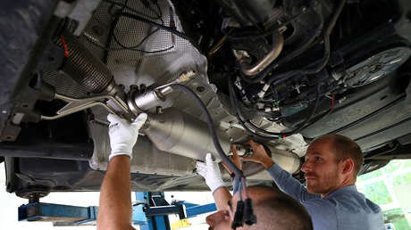 Robos masivos en coches por un metal más caro que el oro