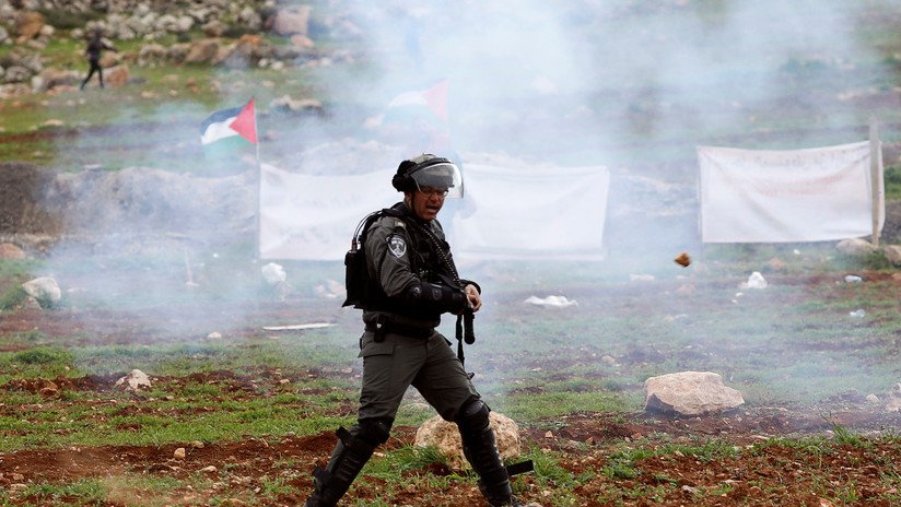 VIDEO: Un francotirador hiere a un soldado israelí que estaba disparando en dirección a Gaza