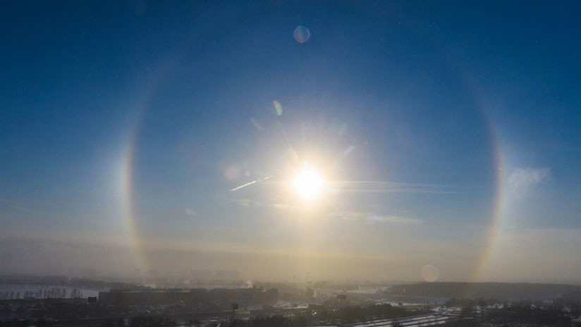 FOTOS: Tres 'soles' aparecen alineados en los Urales