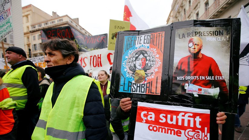 Las pistolas 'flash-ball', símbolo de la brutalidad policial contra los 'chalecos amarillos' en Francia