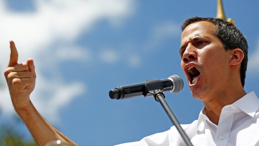 Guaidó da "tres días" a los militares para que permitan el ingreso de la "ayuda humanitaria" en Venezuela