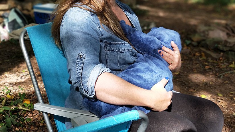 Detenida una mujer en España por intentar arrojar a su bebé a una acequia con agua