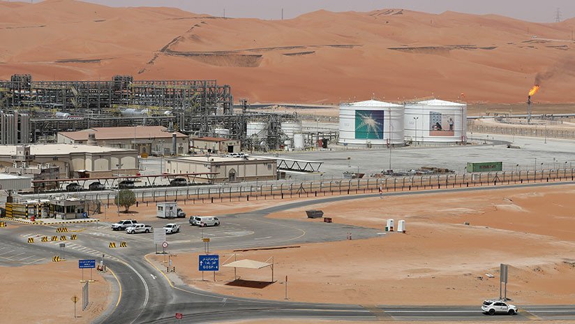 La petrolera de Arabia Saudita firma un acuerdo con empresas de China por 10.000 millones de dólares