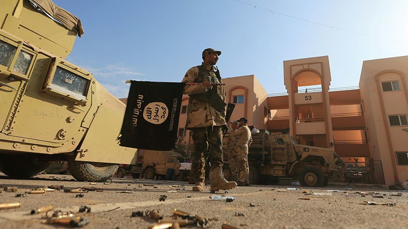 Sin territorio pero con fanáticos: así sobrevive el Estado Islámico