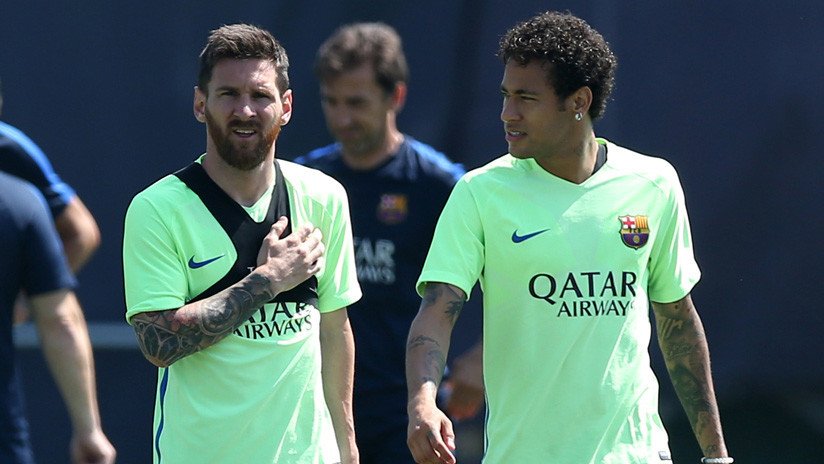 Neymar al borde de las lágrimas al hablar de Messi: "Cuando necesité apoyo, el mejor del mundo me dio la mano"
