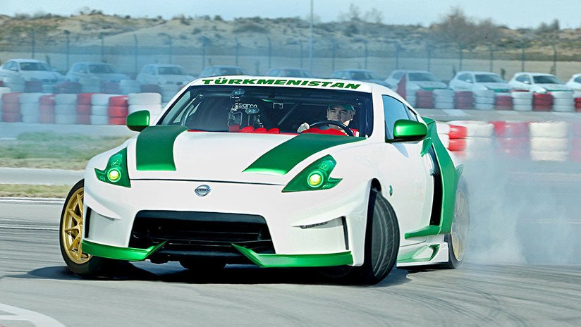 VIDEO: El presidente de Turkmenistán muestra "un alto nivel" de 'drifting'