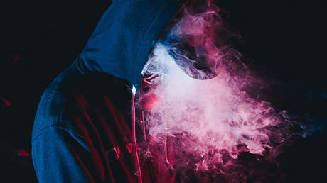 Fallece un joven en EE.UU. tras explotarle en la cara un cigarrillo electrónico que acababa de comprar