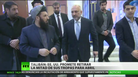 EE.UU. promete a los talibanes que habrá retirado la mitad de sus tropas de Afganistán para abril