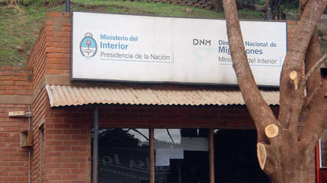 "Vulneraron sus derechos": Gobierno argentino expulsa a una mujer peruana separándola de sus hijos