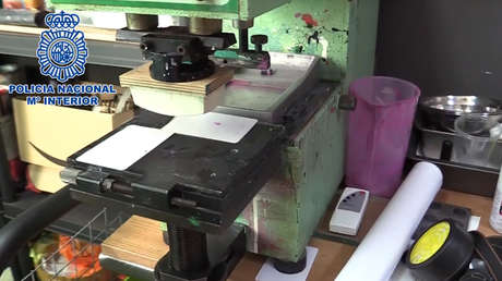 Detienen en Madrid a un argentino de 70 años considerado el mayor falsificador de la historia de España