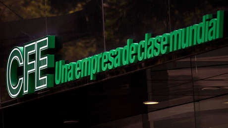 Gobierno de México revela contratos que dejarían en "quiebra" a la estatal que abastece de energía eléctrica