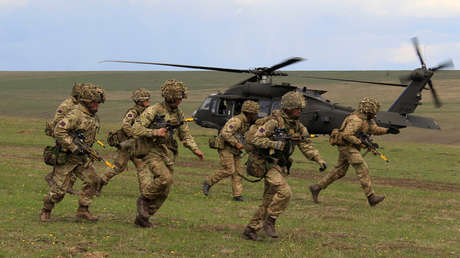 Secretario de Defensa británico: "Debemos estar listos para usar el poder duro contra Moscú y Pekín"