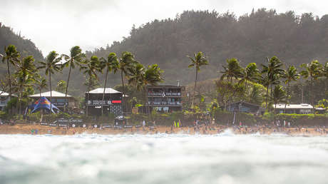 VIDEOS: Cae nieve en Hawái por una insólita tormenta invernal con olas de hasta 18 metros