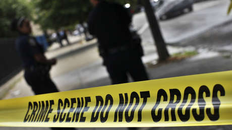 Un agente de policía muere y otro resulta herido en un tiroteo en EE.UU.