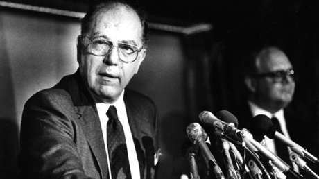 Lyndon LaRouche, el conspiracionista que se postuló ocho veces a la presidencia de EE.UU., muere a los 96 años