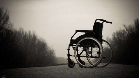 FOTOS: Joven brasileña queda de por vida en silla de ruedas tras hacerse un piercing en la nariz