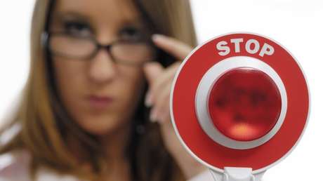 La alcaldesa de Ámsterdam dice que convertir a las prostitutas en atracción turística es "humillante"