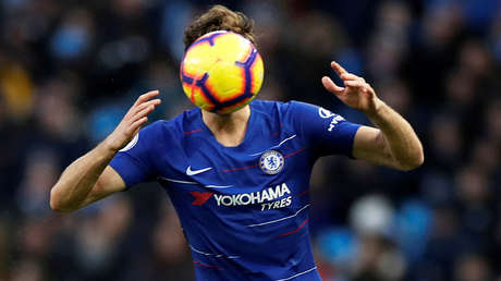 La FIFA prohíbe al Chelsea F.C. fichar jugadores en las próximas dos ventanas de traspasos