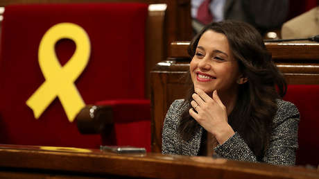 La líder de la oposición en Cataluña irá a Waterloo a decirle a Puigdemont que "la República no existe"