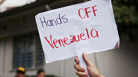 "La paz vencerá": Maduro recorre en su auto las calles de una Caracas "en calma" (VIDEO)