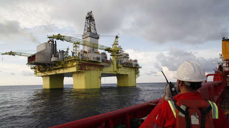 China halla un gigantesco yacimiento de crudo y gas que podría ser usado durante "cientos de años"