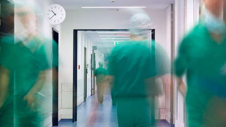 Argentina: Luego de que los médicos lo curaran arregló el aire acondicionado del hospital