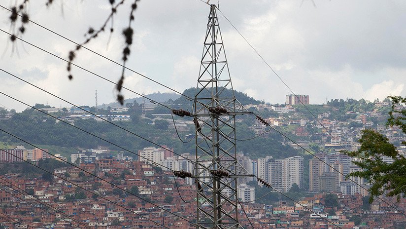 Venezuela se recupera tras el apagón masivo que el Gobierno de Maduro atribuye a un "sabotaje"