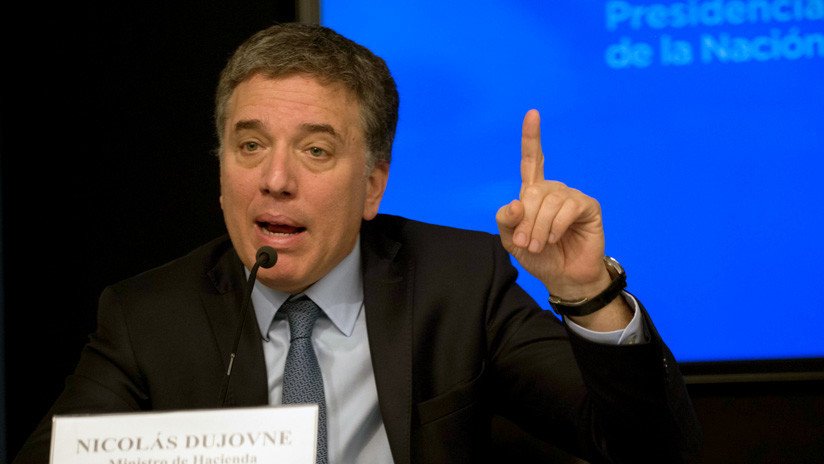 El Gobierno argentino licitará 9.600 millones de dólares para contener la cotización de la divisa