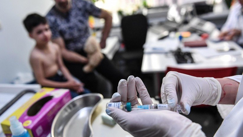 ¿Las vacunas causan autismo? Conozca la dosis de ciencia que los 'antivacunas' distorsionan