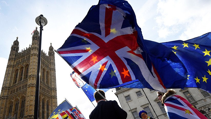 La UE establece dos posibles fechas límite para el Brexit