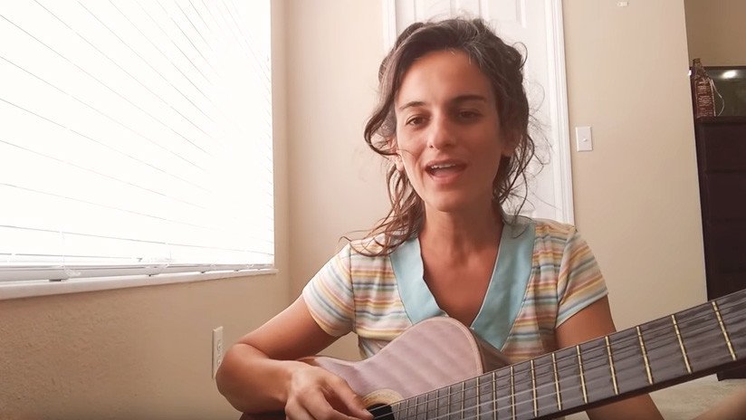 "El patriarcado no se va a caer, lo vamos a tirar": Cómo 'usar' el machismo para un himno feminista