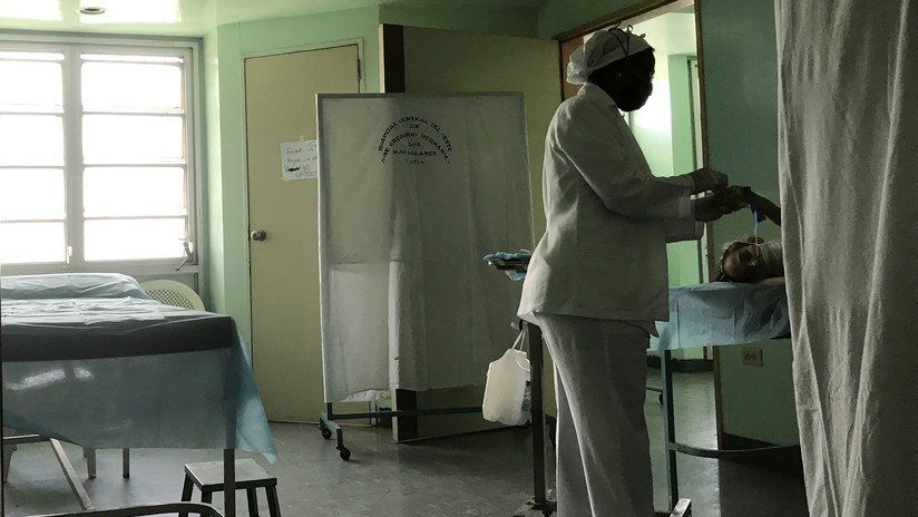 Maduro denuncia que hospitales y cuarteles iban ser atacados por "célula terrorista" vinculada al asesor de Guaidó