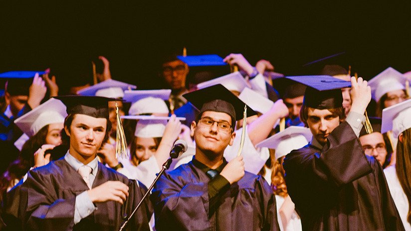 "¡Recoge mi algodón!": Universitarios de EE.UU. se burlan de la esclavitud en un video viral