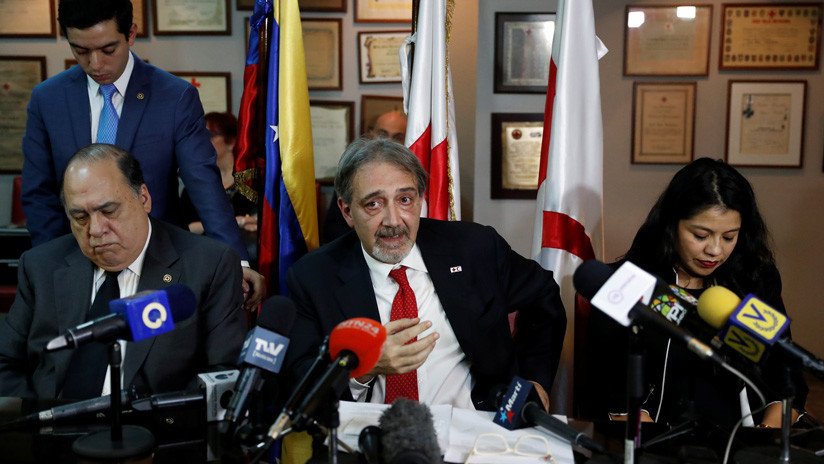 Cruz Roja podría distribuir la 'ayuda humanitaria' en Venezuela si no hay "politización"