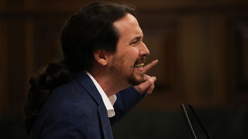 Policías corruptos, información sensible y un móvil robado:  la guerra sucia contra Podemos en España