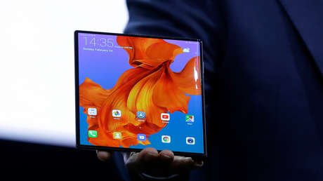VIDEO, FOTOS: Este es el "revolucionario" teléfono inteligente plegable de Huawei con tres modos de uso