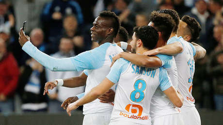 VIDEO: 'Supermario' hace lo nunca visto celebrando su gol en Instagram