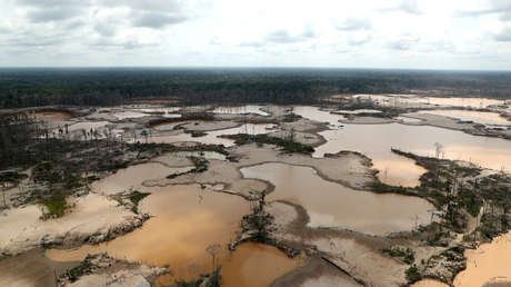 Perú, en pie de guerra contra la minería ilegal en el sur 