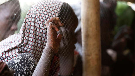 "Agárrela del cuello": En un programa de televisión de Camerún 'enseñan' cómo abusar de las mujeres