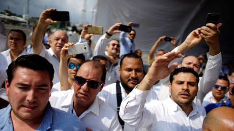 Gobernadores de México declinan acompañar a López Obrador para evitar ser abucheados