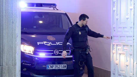 Detienen en España a tres menores acusados de torturar y matar a un hombre y subir las imágenes a Facebook