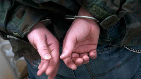 Abogada argentina pide liberar a un hombre acusado de violar a su hijastra porque ella "tenía experiencia sexual"