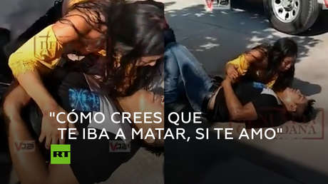 Una joven apuñala a su novio y le pide que no muera