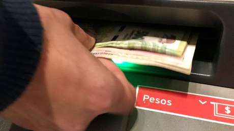 Cae cotización del dólar en Argentina tras los anuncios del Gobierno para contener la inflación