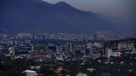 Exembajador cubano en Caracas tacha el apagón en Venezuela de "agresión de lesa humanidad"