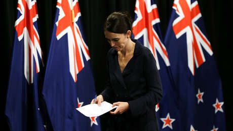 La primera ministra de Nueva Zelanda confiesa haber leído "elementos" de la carta de Tarrant