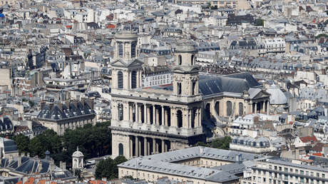 VIDEO, FOTOS: Incendio en la histórica iglesia de San Sulpicio de París